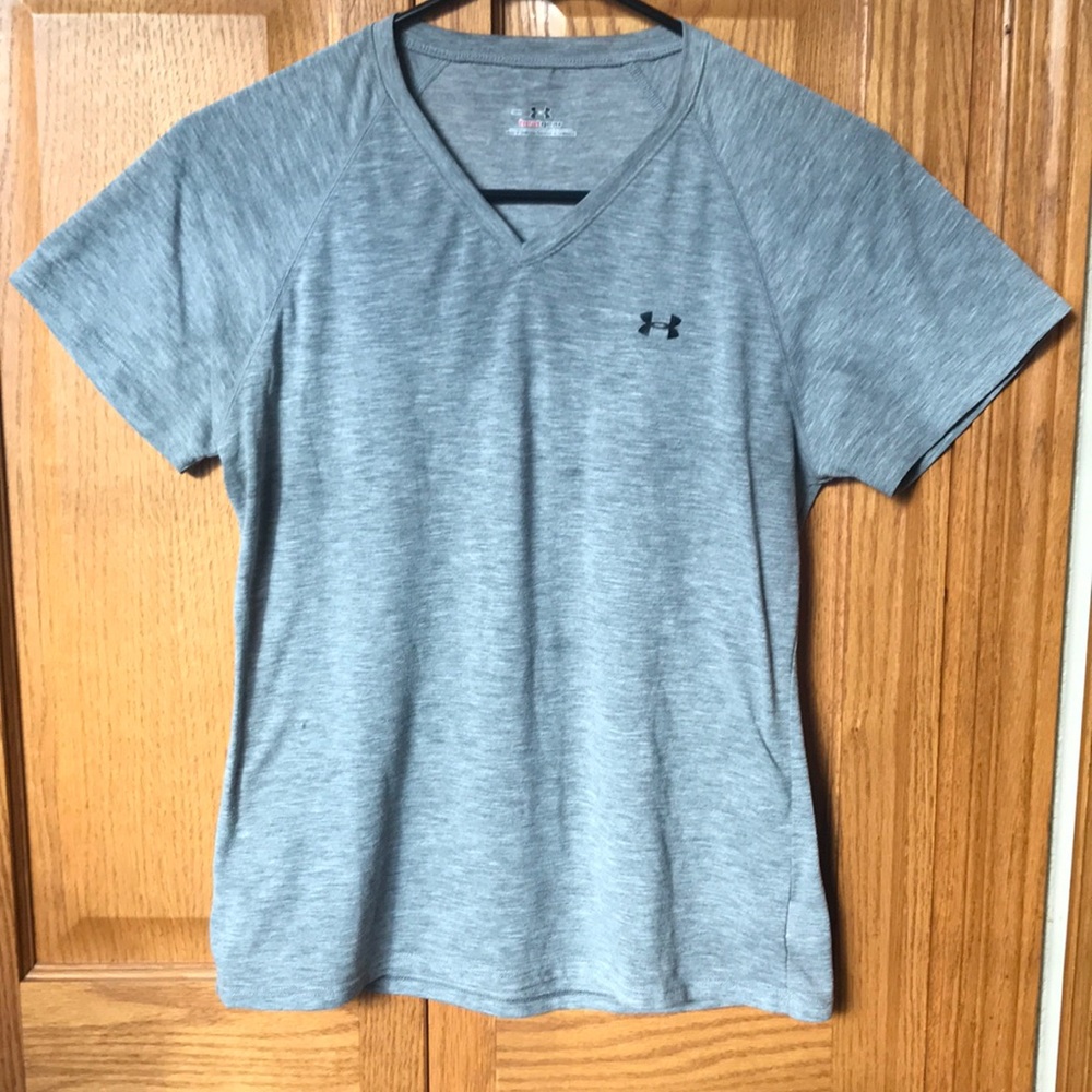 Under Armour T-shirt